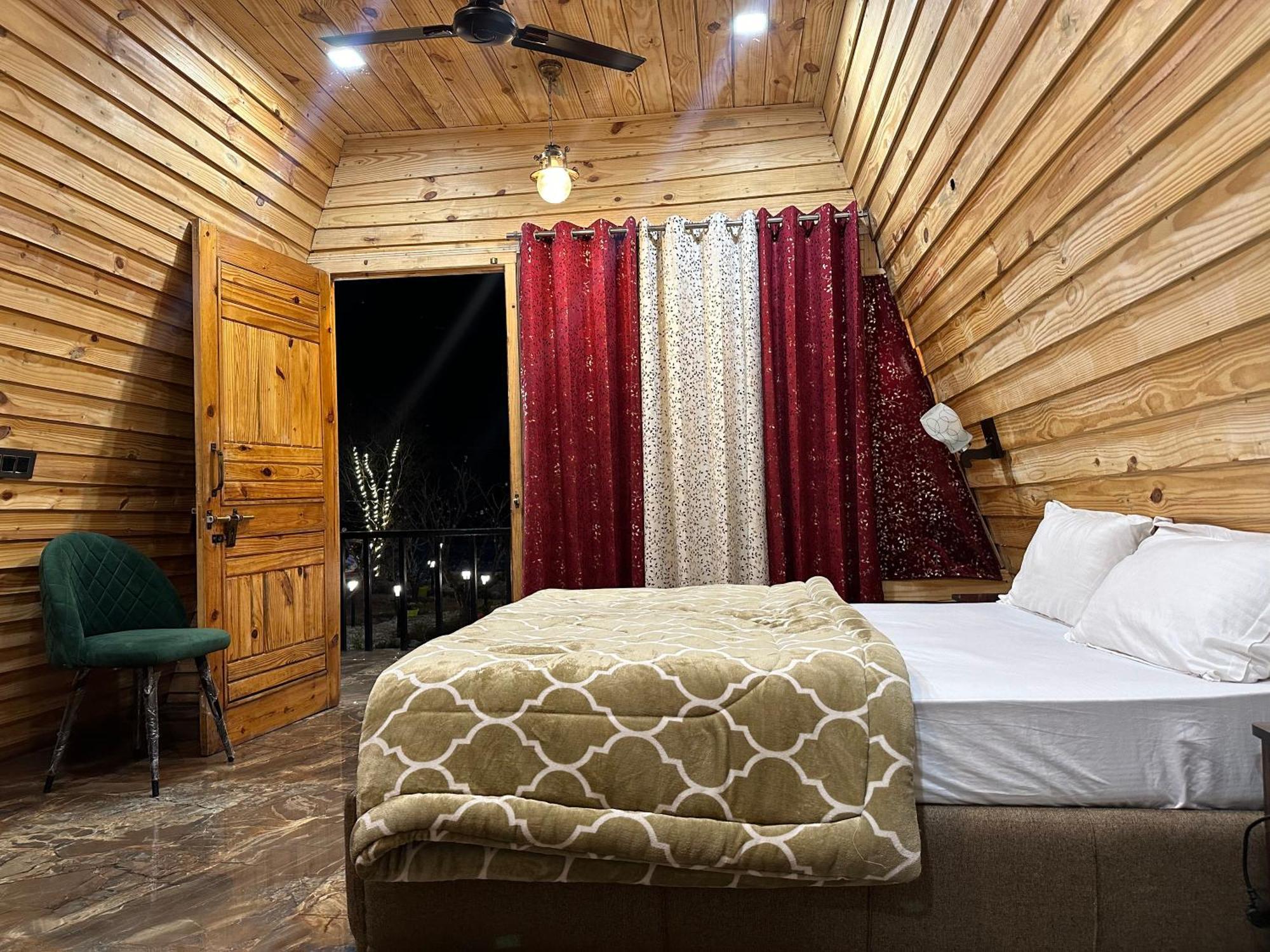 Cabana Riverside Resort - Kainchi Dham Nainital Exterior foto