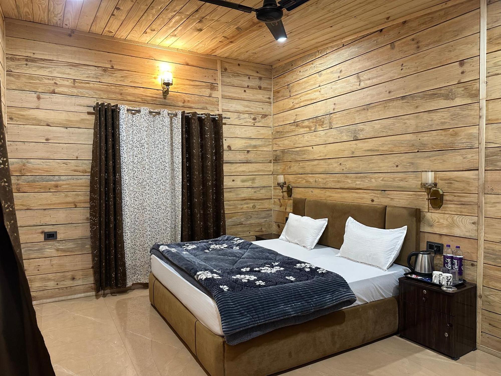 Cabana Riverside Resort - Kainchi Dham Nainital Exterior foto