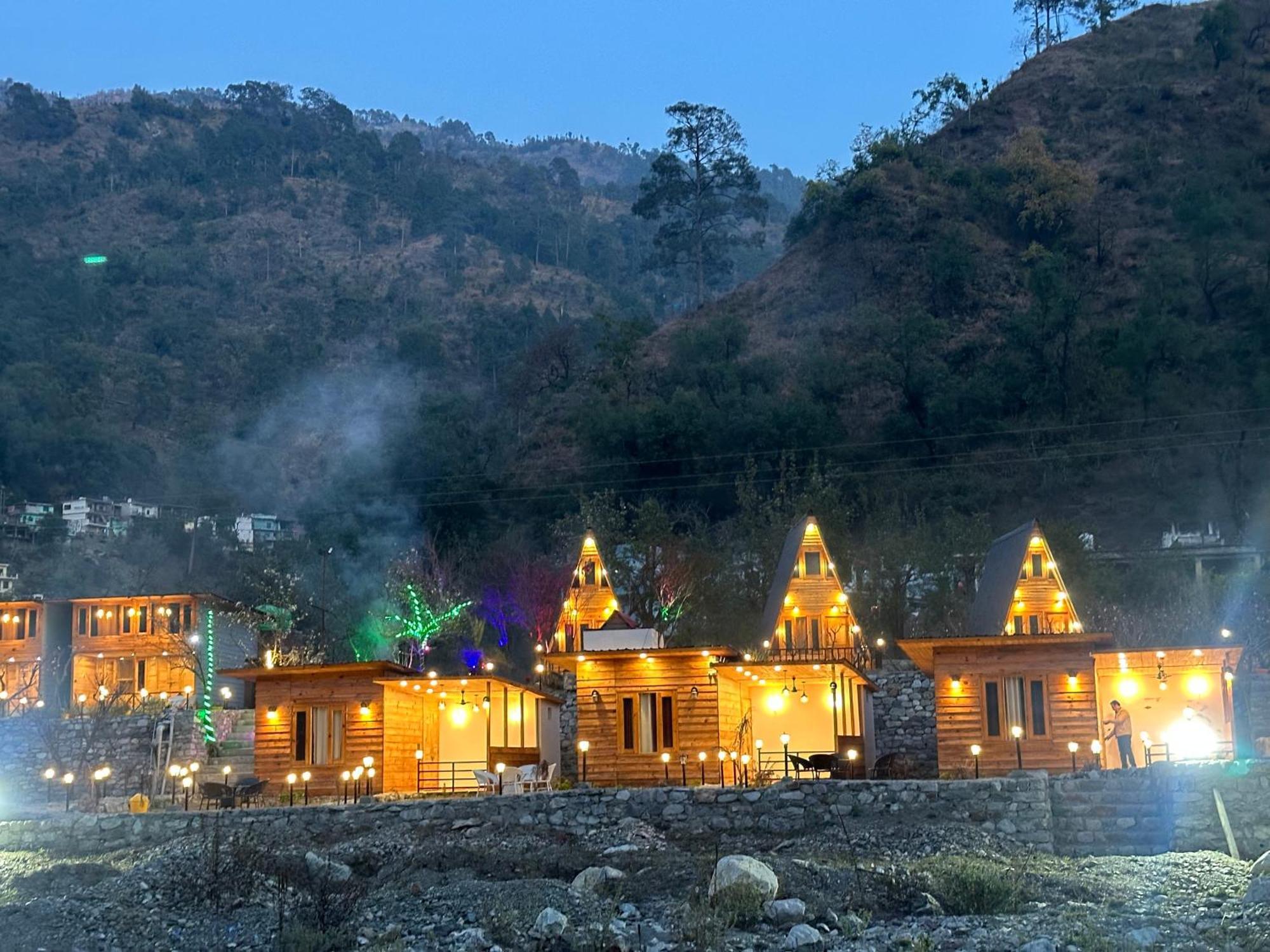 Cabana Riverside Resort - Kainchi Dham Nainital Exterior foto